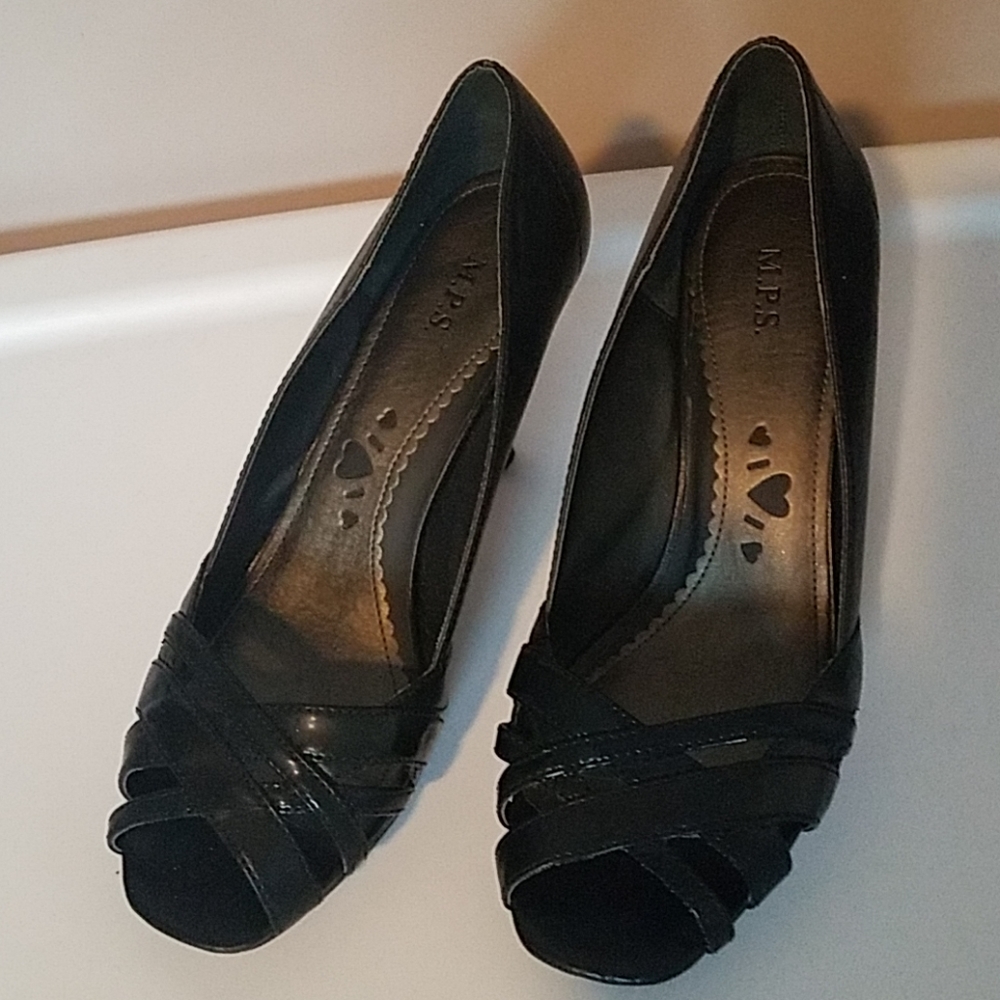 Black open toe leather heels